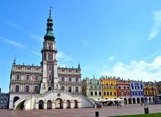Pora roku i wiek uczniów - co zmienia w programie trasy na wschodzie Polski?